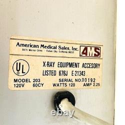 American Medical Sales AMS Model 203 X-Ray Viewer Equipment Illuminator Light