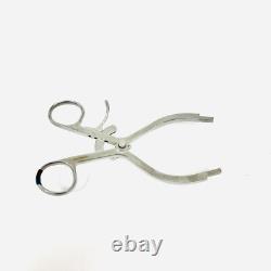 Arthrex REF AR-8170 Retractor With AR-8170-50L /R Paddles