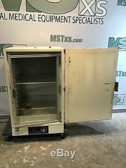 Blue M Dry Type Bacteriological Incubator, Medical, Laboratory Equipment