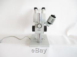 Carl Zeiss Jena Präparationsmikroskop preparation microscope mit Okularen