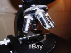 Carl Zeiss Trinocular microscope with Carl Zeiss Objectives