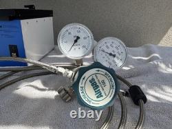 Cook Medical K-MINC-1000 Benchtop Incubator with Accessories & Gas Regulator