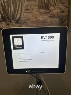 EDWARDS LIFESCIENCES EV1000 HEMODYNAMIC MONITORING SYSTEM WithCABLES & Roll STAND