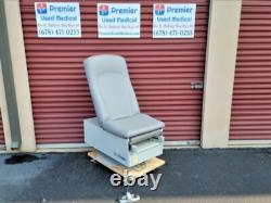 Exam Table UMF MediCho 4070 New Graphite Uphlstry Premier Used Medical Equipment