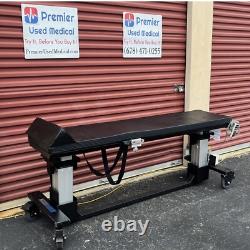 Exam Table UMF MediCho 4070 New Graphite Uphlstry Premier Used Medical Equipment