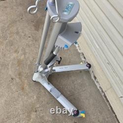 Firefly Medical IVEA 500A Mobile Ambulation Patient Cart Missing Front Wheels