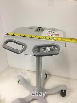 Fora Auto Temperature Measurement Station Medical Equipment with Clamp & Basket