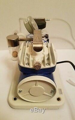 GENMED A ASPIRATOR with 750 CC RESERVOIR Medical Surgical vacuum suction pump