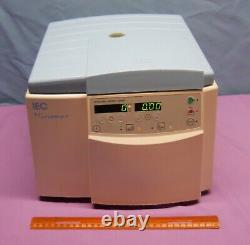 IEC Micromax Benchtop Centrifuge 120V 6.25A 60Hz Manufactured in 1999