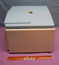 IEC Micromax Benchtop Centrifuge 120V 6.25A 60Hz Manufactured in 1999