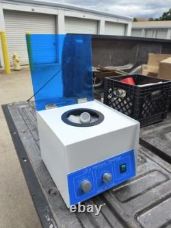 LD-4 4000RPM Electric Centrifuge Machine Lab Benchtop Medical Equipment 50/100ml