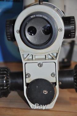 LEICA WILD Stereo-Mikroskop mit Schwenkarm + Zubehör