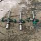 MEDICAL OXYGEN REGULATORS, FLOW METERS AND FITTINGS LOT Medline