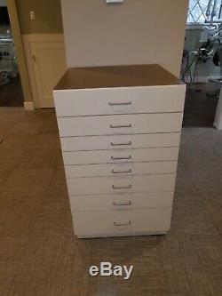 Medical Dental Equipment Mobile Seven Drawer Carts (in perfect condition)