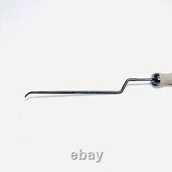 Medtronic 9569624 Metrx II Curette Bayoneted 5.2mm Angled Instrument