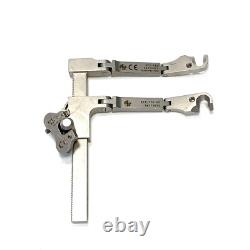 Medtronic REF 875-100 Retractor 875-110/02