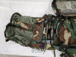 Molle II Modular Lightweight Load-Carrying Equipment Medic Bag with Pouches