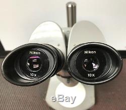 Nikon Stereo Zoom Microscope