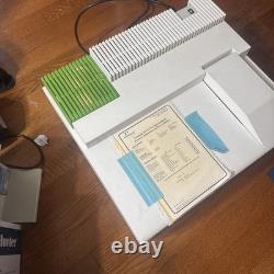 Perkin Elmer Lambda 25 UV/Vis Spectrometer L600000B Tested Working /Accessories