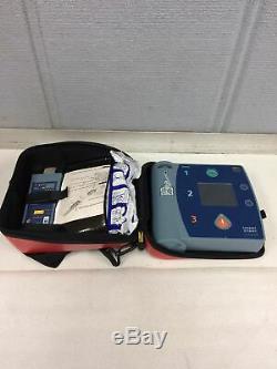 Philips Heart Start Fr2+ Defibrillator Medical Equipment +2xBattery/SmartPads II