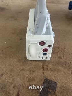 Philips IntelliVue X2 M3002A Portable MP2 Sp02 ECG MMS Patient Transport Monitor