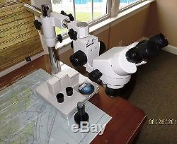 Stereo binocular boom microscope AMSCOPE, With digital camera