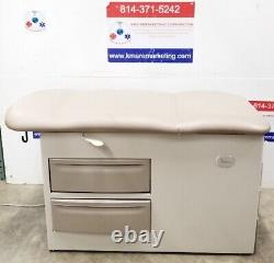 The Brewer Company 5000/5001 Exam Table