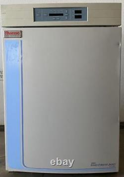 Thermo Scientific 3110 CO2 Water Jacketed Incubator 120v FULLY TESTED