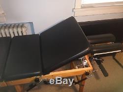 Thuli Tour Portable Chiropractic Adjusting Table. Massage Medical Acupuncture