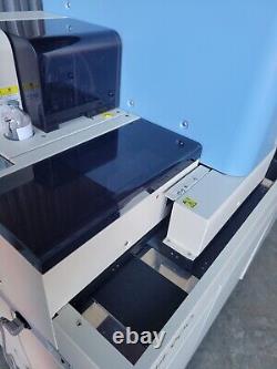 Tosoh Bioscience AIA-900 Automated Immunoassay Analyzer (with accessories)