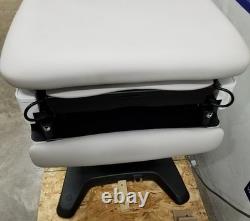 UMF MEDICAL 4040-650-200 POWER EXAM TABLE (Demo, Unused)