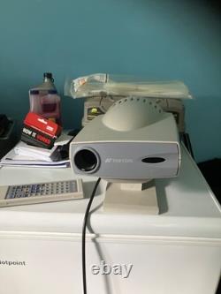 Used optometric medical equipment