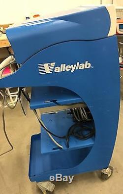 Valleylab Force Triad ESU Generator with Footpedals & Cart Biomed Tested