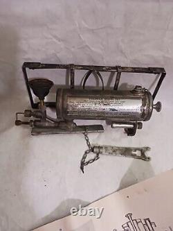 Vintage COLEMAN MODEL 527 US MILITARY DENTAL Medical STOVE