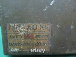 Wwii Us Army Medical First Aid Kit With Contents Metal Box Davis Emergency Equip