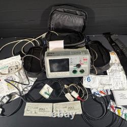 ZOLL E-SERIES 12 Lead Defibrillator Monitor with Travel Case and Accessories/cable